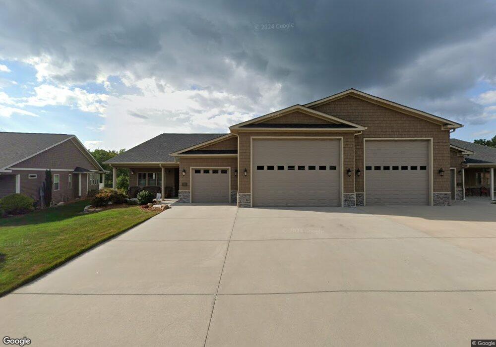 109 Holly Tree Dr, Crossville, TN 38555 - photo 1