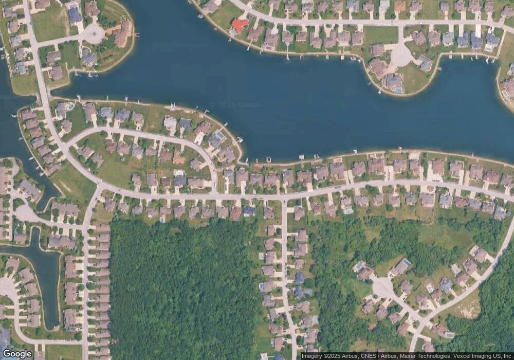 8484 Doubletree Dr S, Crown Point, IN 46307 - photo 1