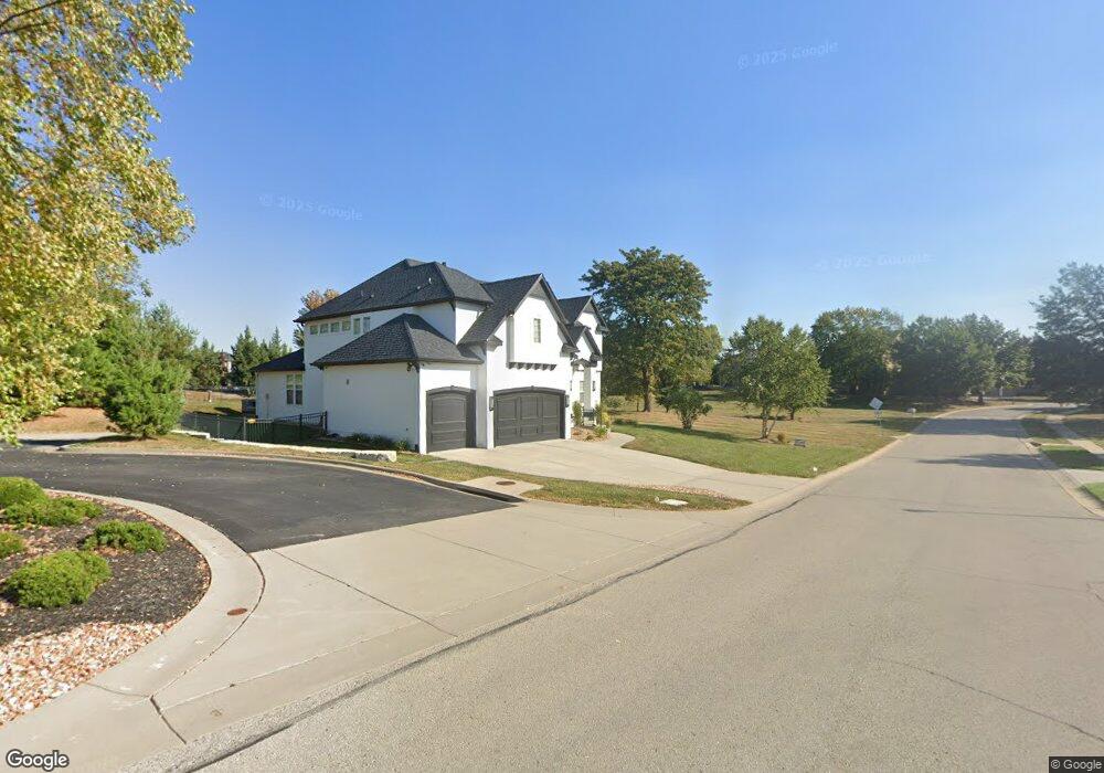 21216 W 61st St, Shawnee, KS 66218 - photo 1