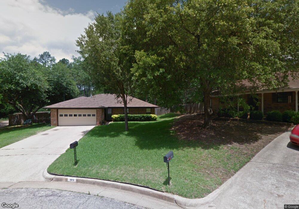 1613 Bowie Cir, Tyler, TX 75701 - photo 1