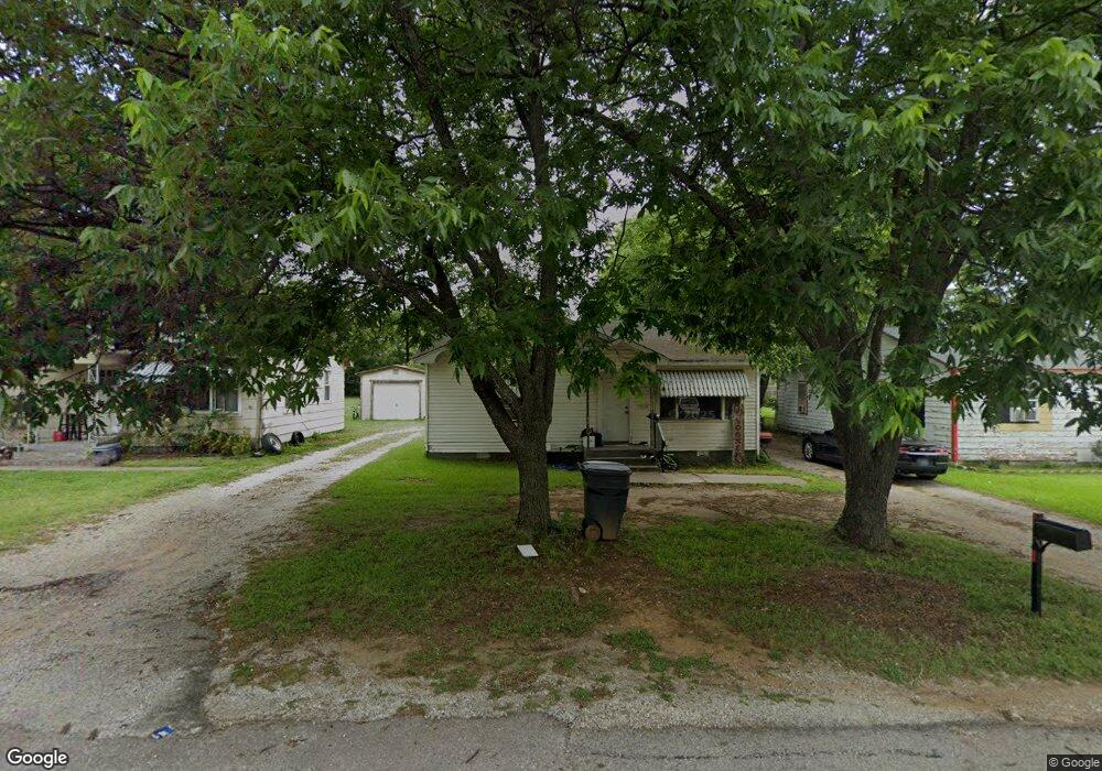 621 A St SE, Ardmore, OK 73401 - photo 1