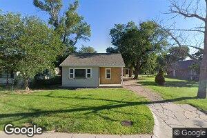 304 E Courthouse Ave, Sublette, KS 67877