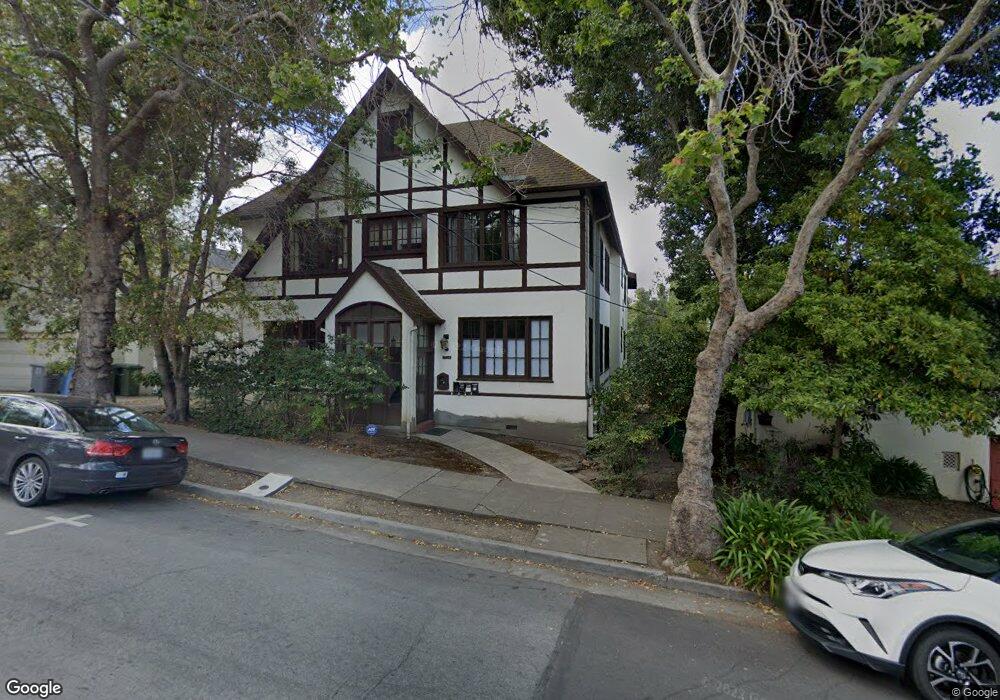 2366 Cedar St unit 4, Berkeley, CA 94708 - photo 1