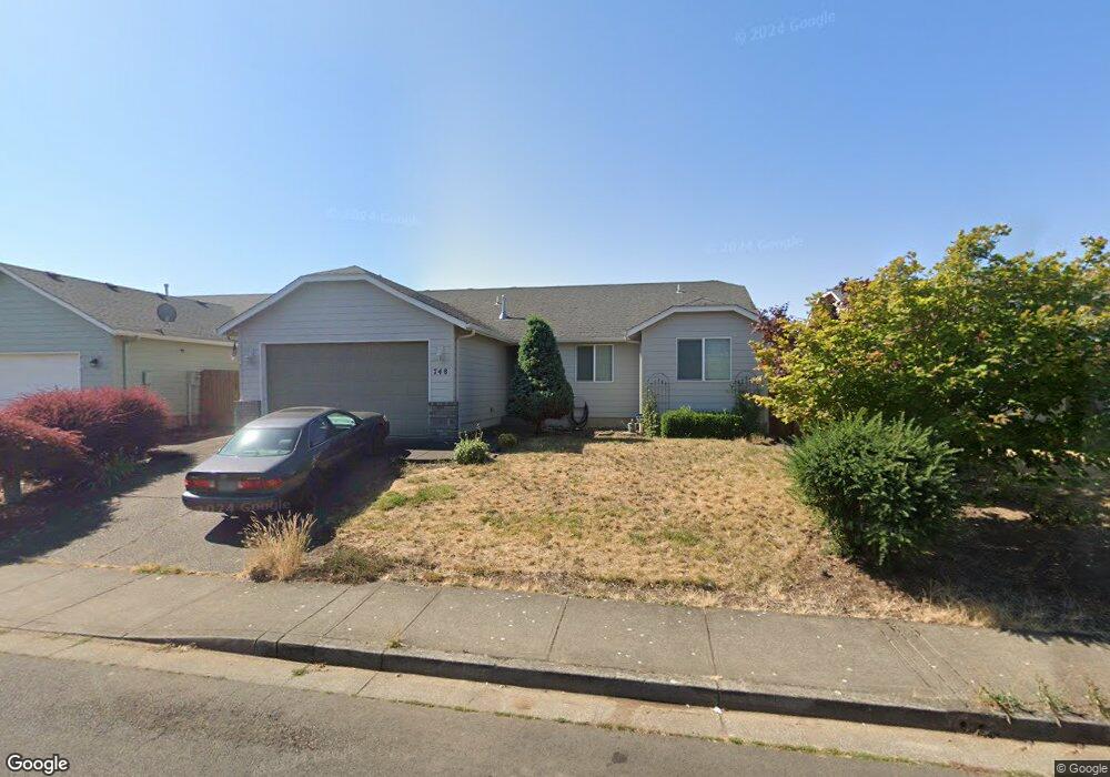 748 Kelsey Loop, Molalla, OR 97038 - photo 1