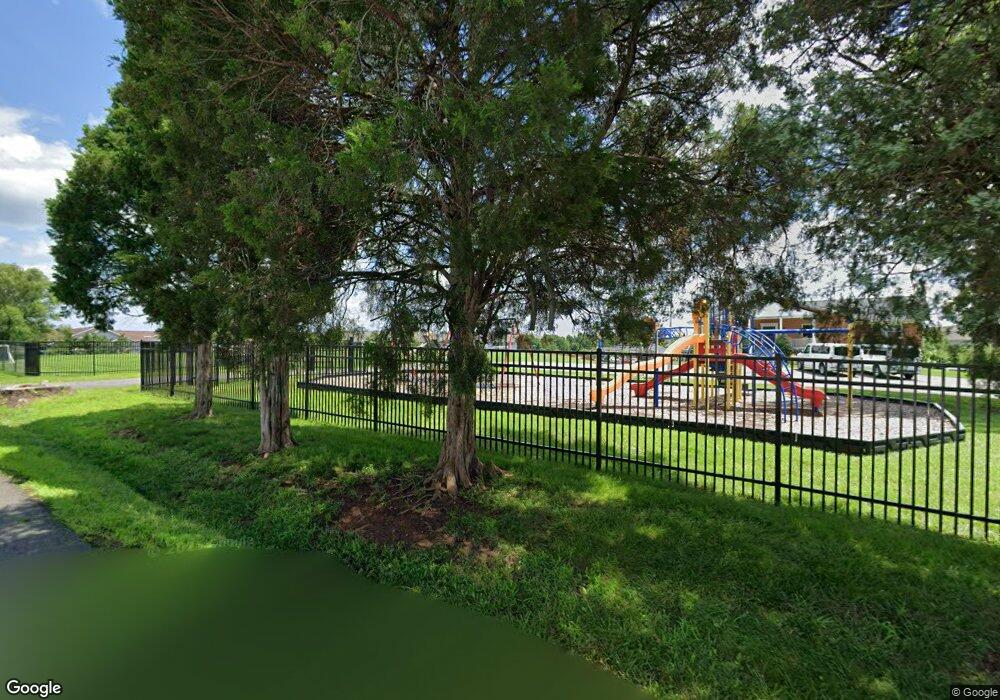 8357 Barrett Dr, Manassas, VA 20109 - photo 1