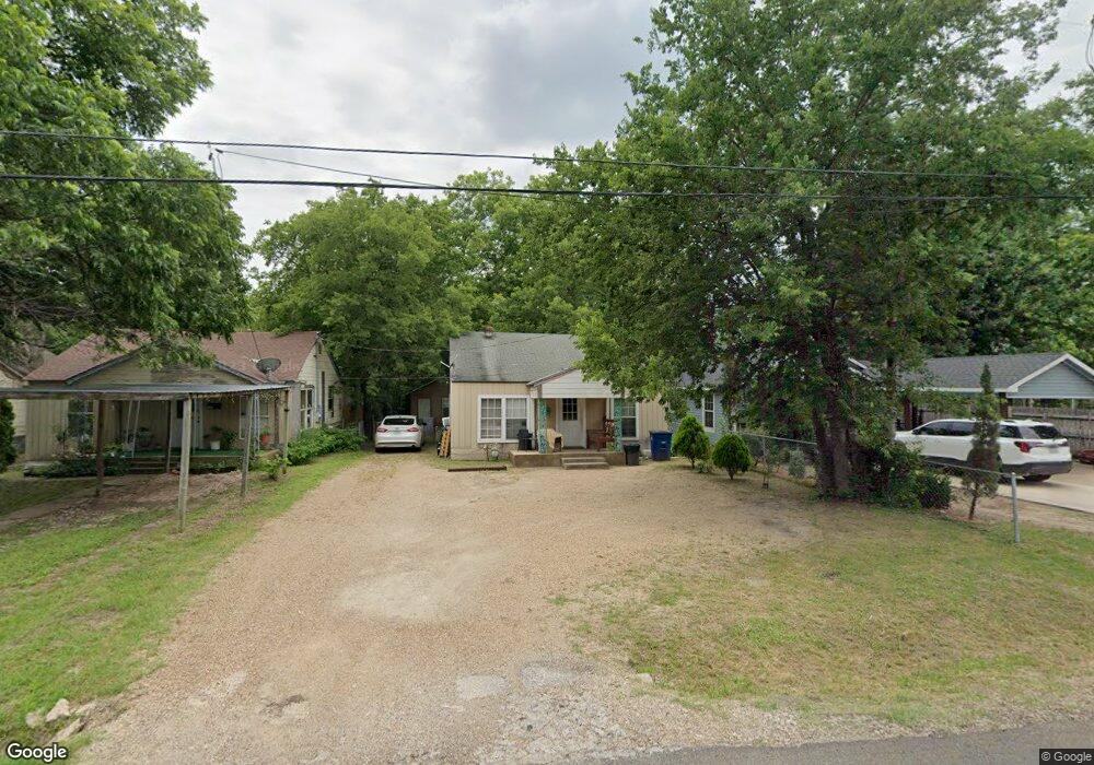 701 S Mckinney St, Ennis, TX 75119 - photo 1