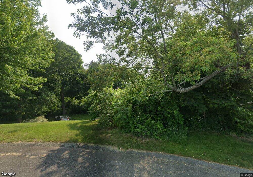 5 Meadow Lark Ln, Sagamore Beach, MA 02562 - photo 1