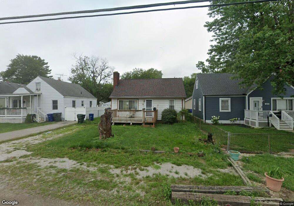 933 Barnett Rd, Columbus, OH 43227 - photo 1