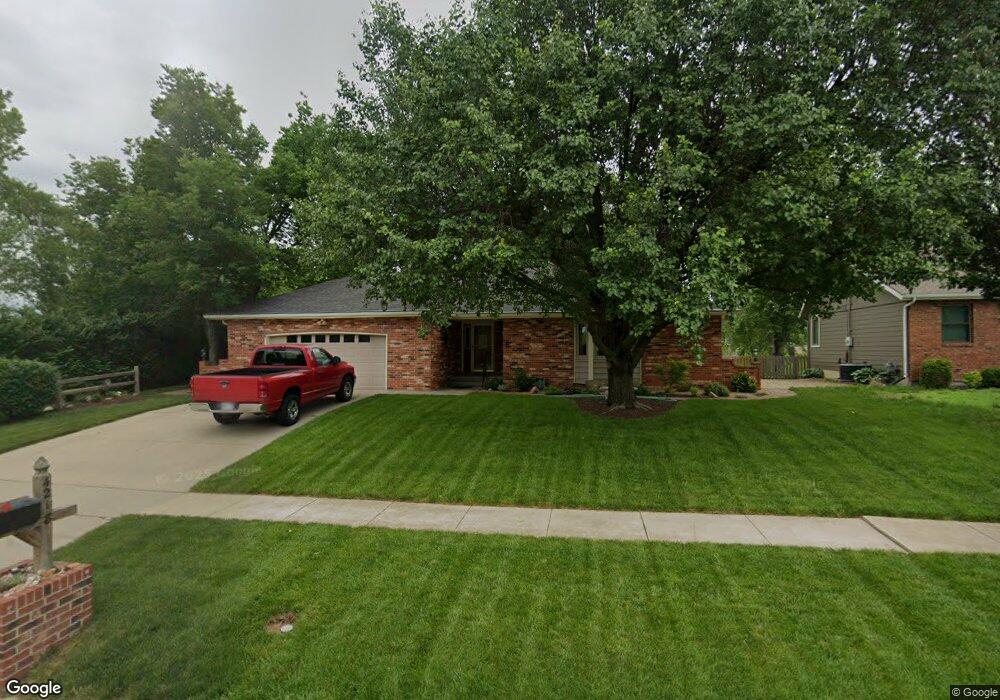 4218 SW Colly Creek Dr, Topeka, KS 66610 - photo 1