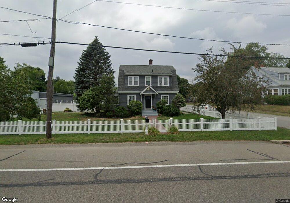 1141 Riverside Ave, Somerset, MA 02726 - photo 1