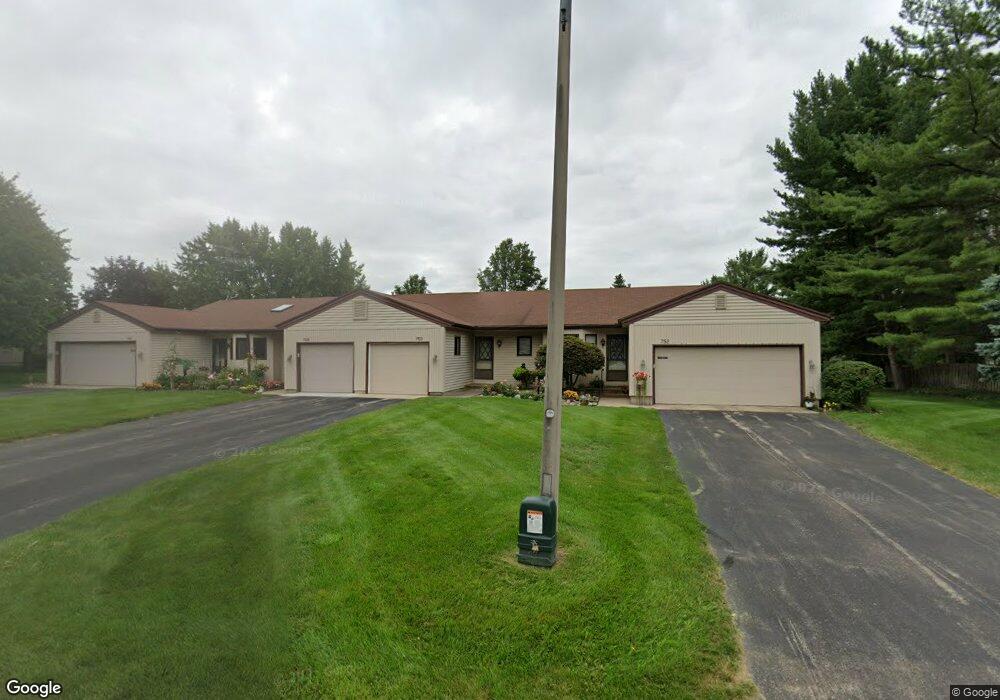 600 Gardenview Dr SW, Byron Center, MI 49315 - photo 1