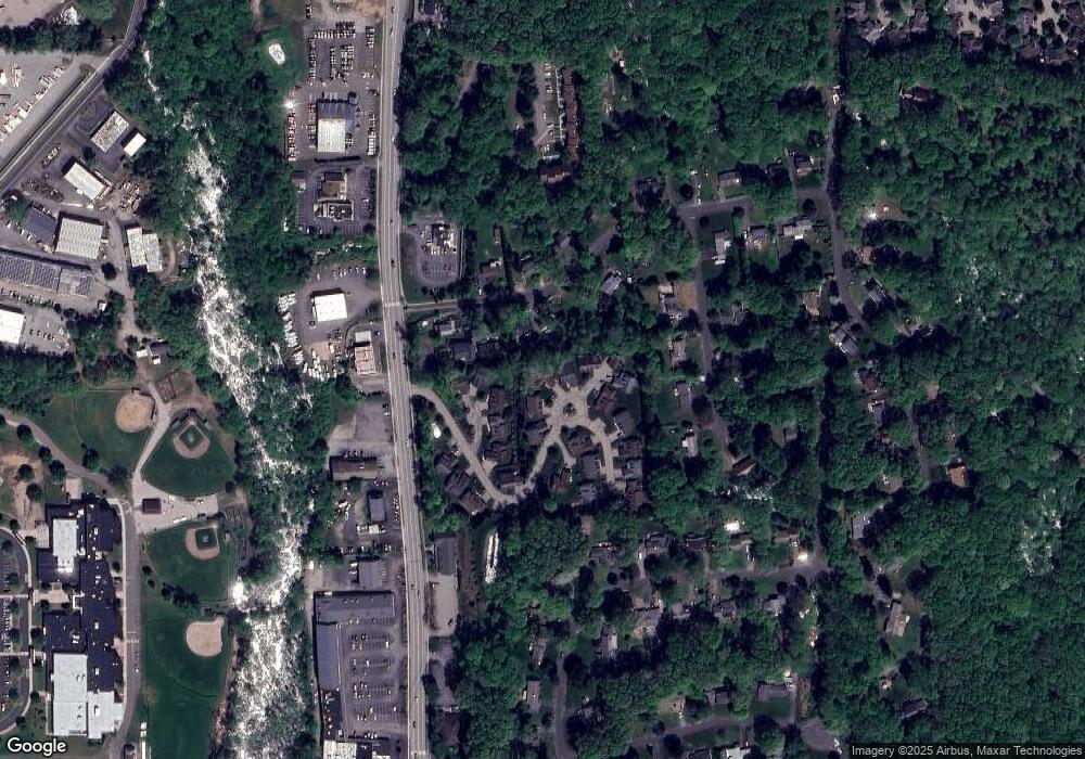 8 Clarks Ln, Niantic, CT 06357 - photo 1