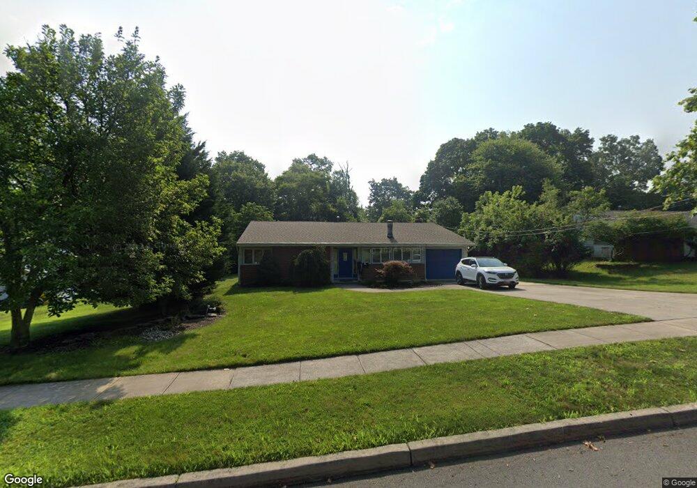 28 Dawson Rd, Kendall Park, NJ 08824 - photo 1