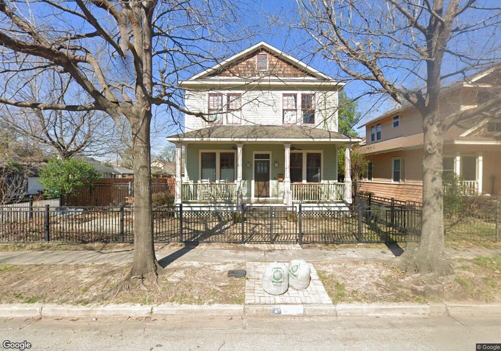 825 Highland St, Houston, TX 77009 - photo 1