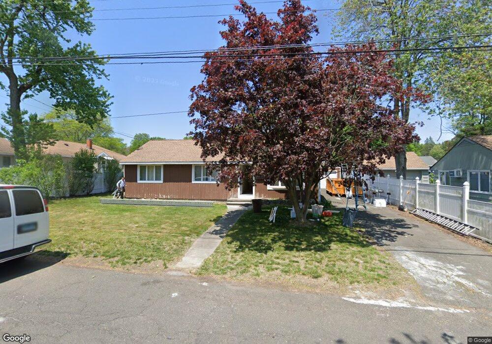 164 Jourmire Rd, Bridgeport, CT 06606 - photo 1