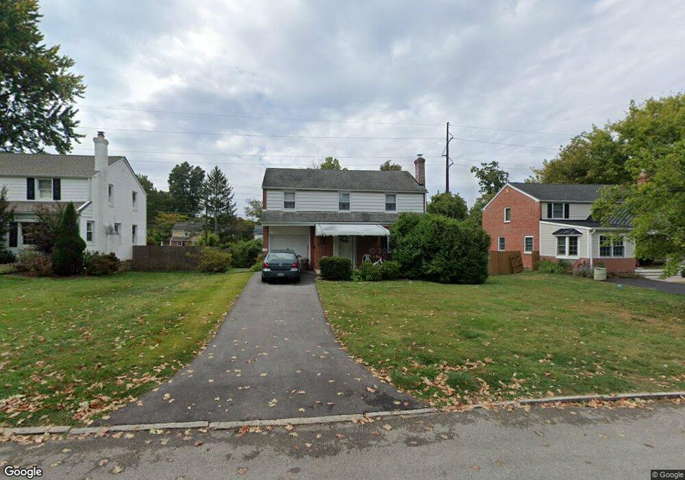 112 Buckingham Dr, Bryn Mawr, PA 19010 - photo 1