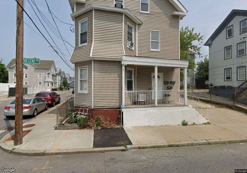 151 Regent Ave unit 151 Regent 3, Providence, RI 02908 - photo 1