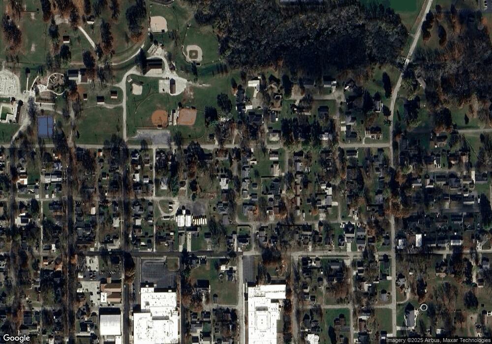 1314 7th St, Covington, IN 47932 - photo 1