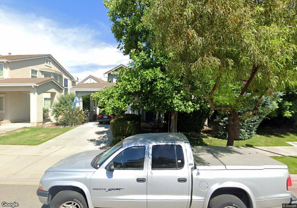 561 Stetson Dr, Oakdale, CA 95361 - photo 1