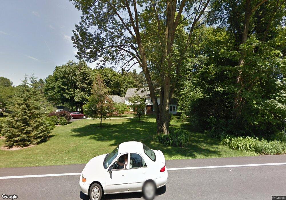 25 Old Niskayuna Rd, Albany, NY 12211 - photo 1