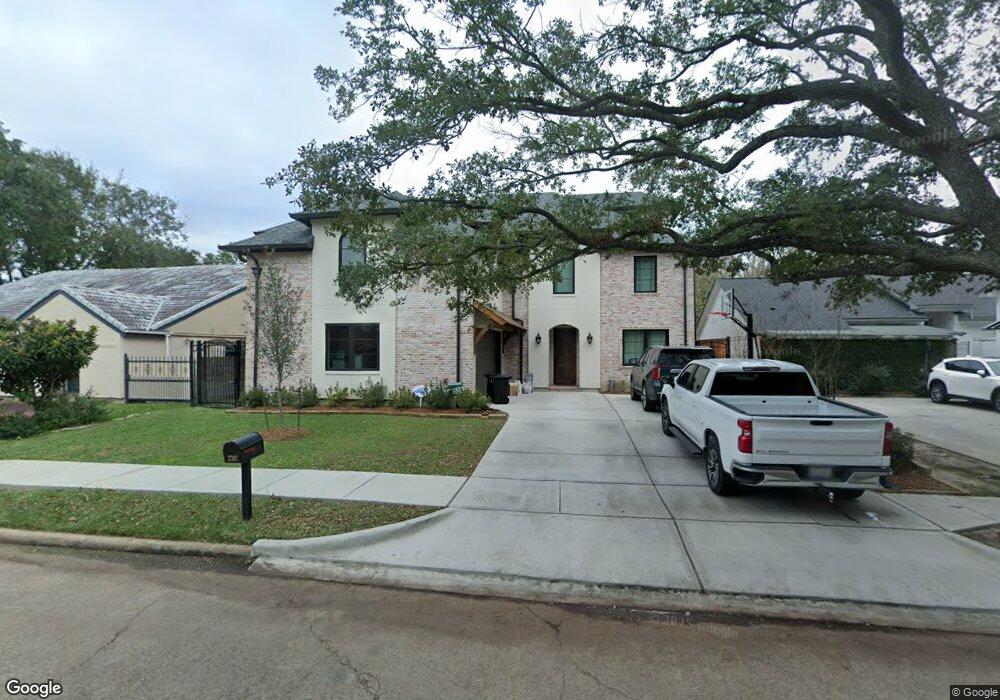 2207 Briar Branch Dr, Houston, TX 77042 - photo 1