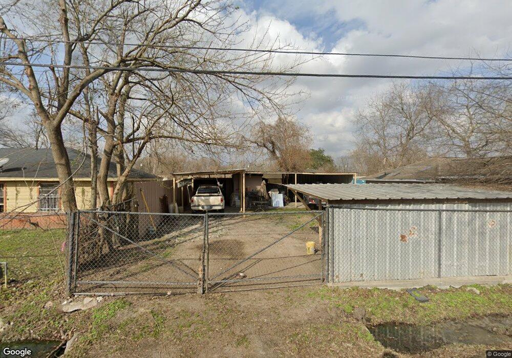 1717 Norlinda St, Houston, TX 77093 - photo 1