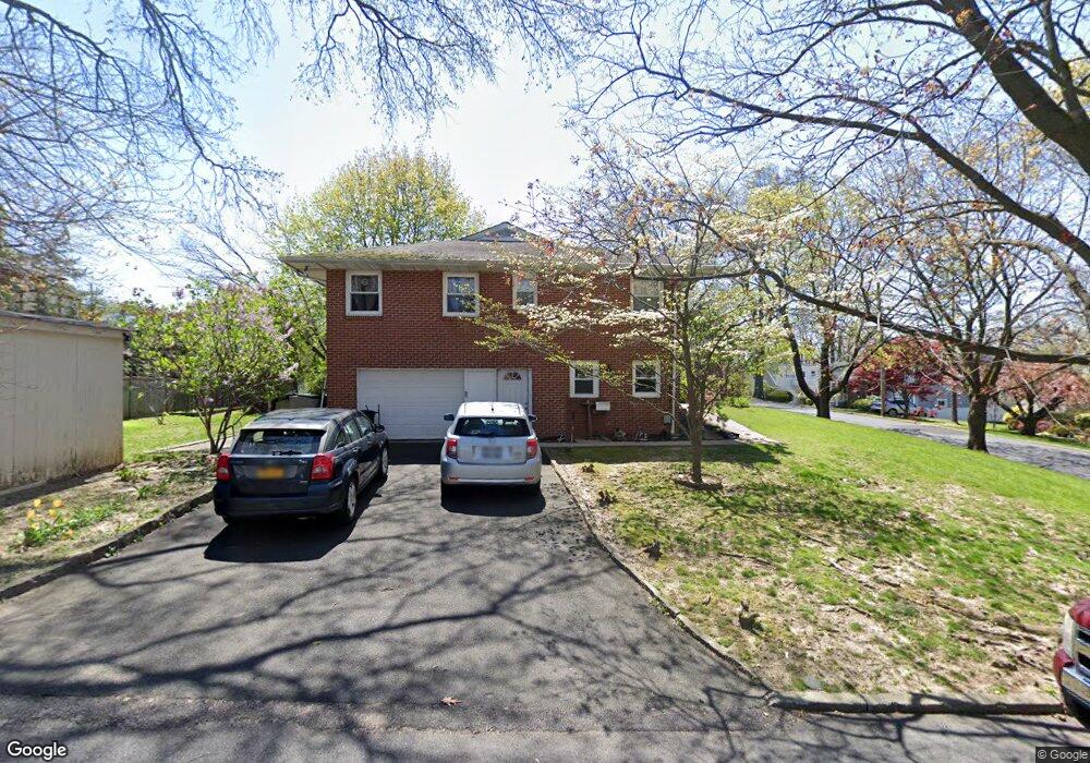 82 Nimitz Rd, Yonkers, NY 10710 - photo 1