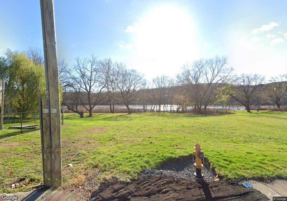 330 Canal St, Nanticoke, PA 18634 - photo 1