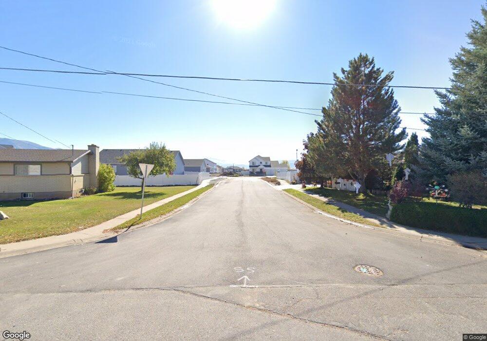 562 S 600 E, Hyrum, UT 84319 - photo 1