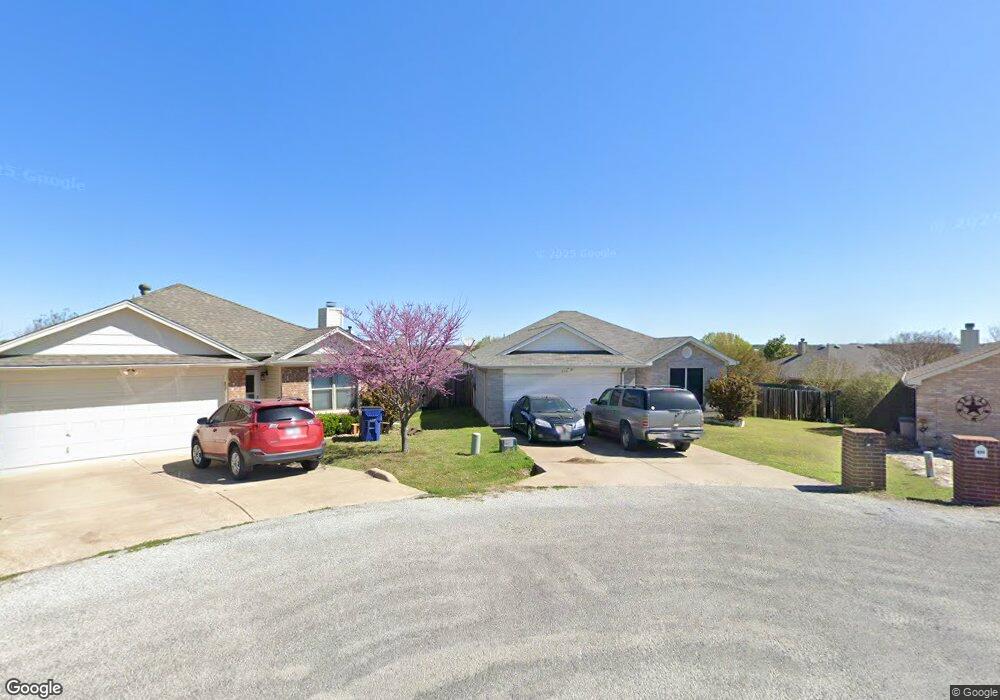 828 Rambling Ct, Granbury, TX 76049 - photo 1