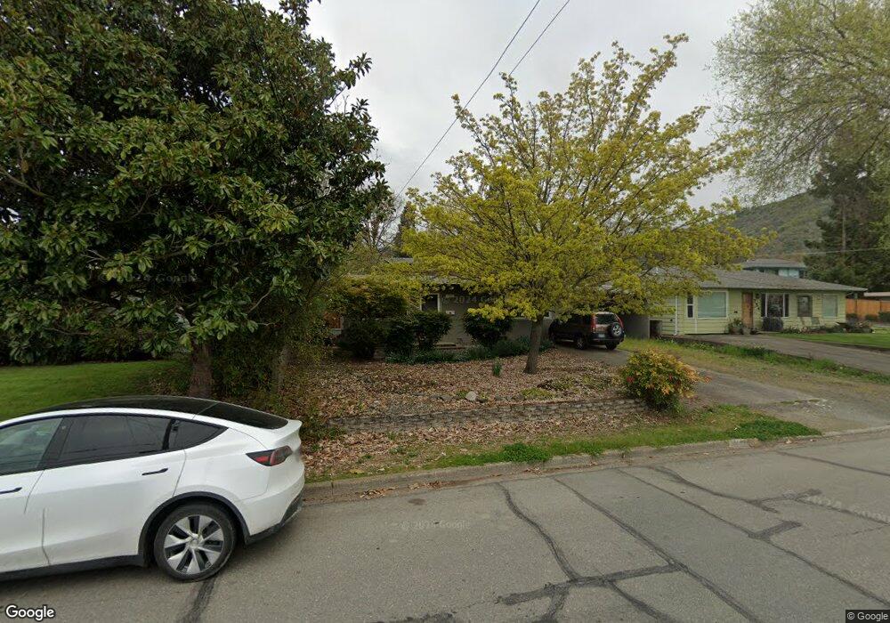 750 NE Madrone St, Grants Pass, OR 97526 - photo 1