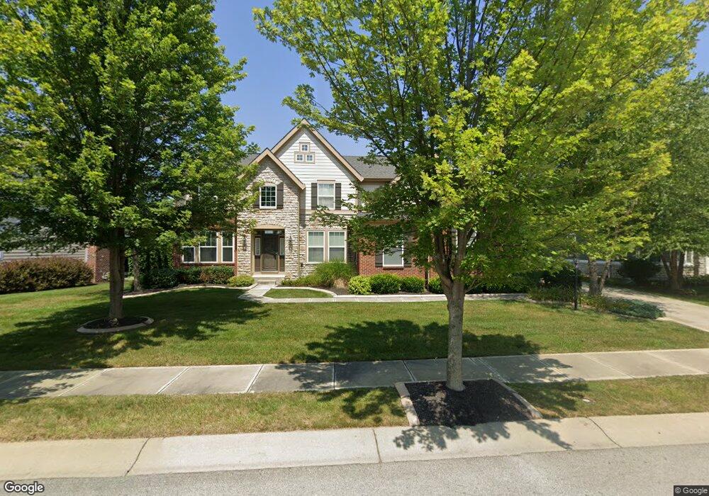 10610 Morningtide Cir, Fishers, IN 46038 - photo 1