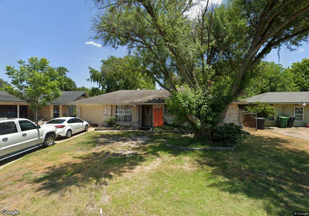 1614 Saddle Rock Dr, Houston, TX 77088 - photo 1