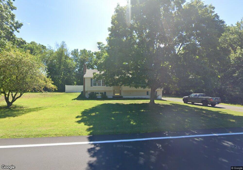 143 Broadbrook Rd, Enfield, CT 06082 - photo 1