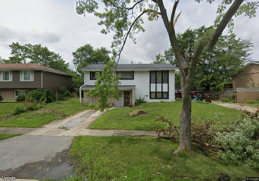 3308 Tulip Dr, Hazel Crest, IL 60429 - photo 1