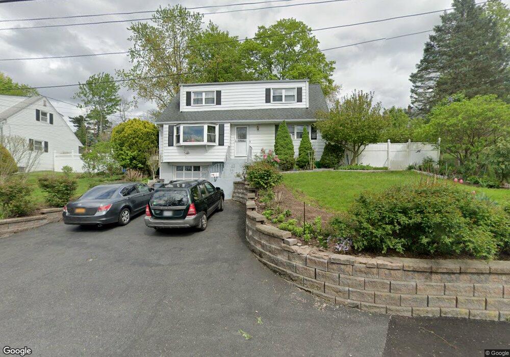 47 Vermont Ave, Congers, NY 10920 - photo 1