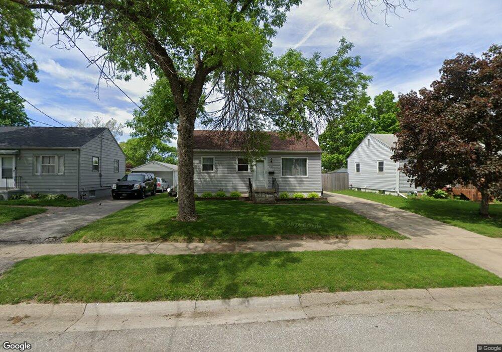2122 60th St, Des Moines, IA 50322 - photo 1