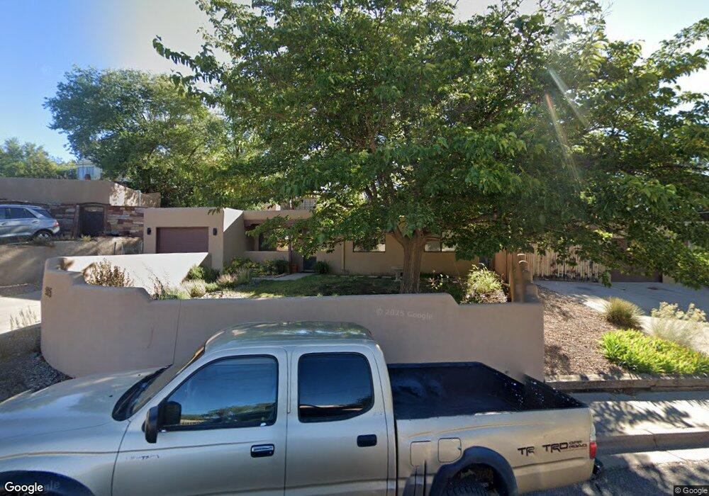 525 Juniper Dr, Santa Fe, NM 87501 - photo 1