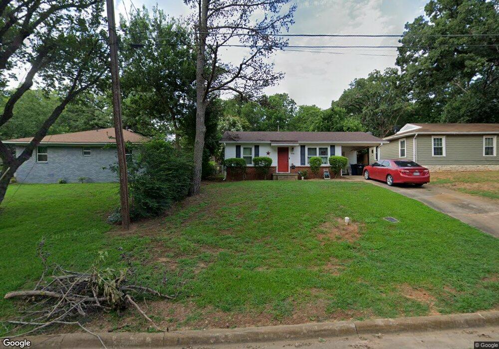 908 Thatcher St, Denison, TX 75020 - photo 1