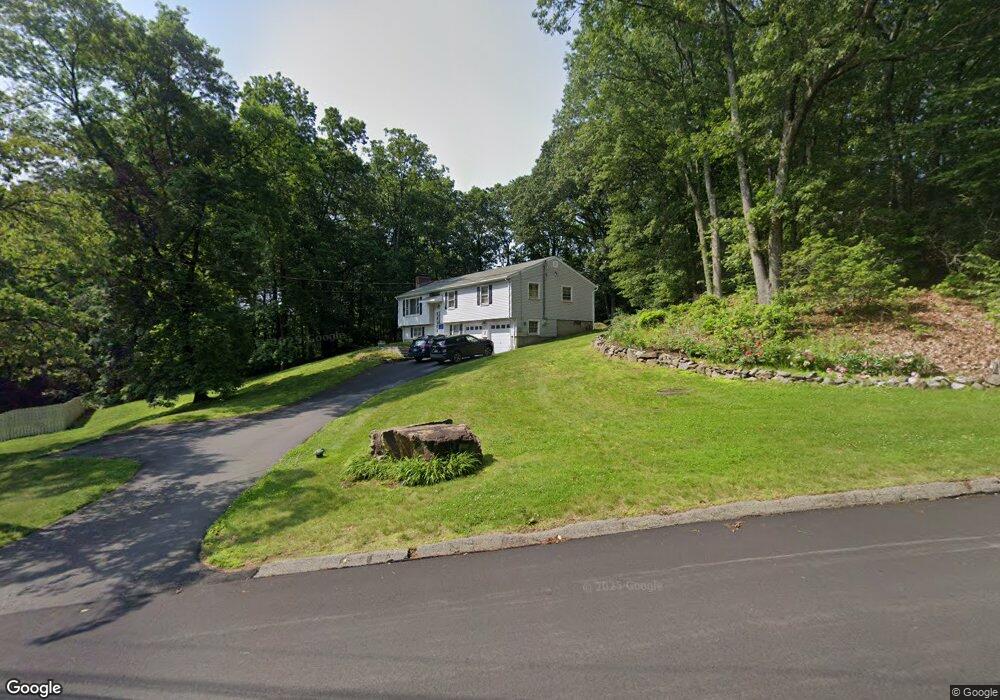 611 High Ridge Rd, Orange, CT 06477 - photo 1