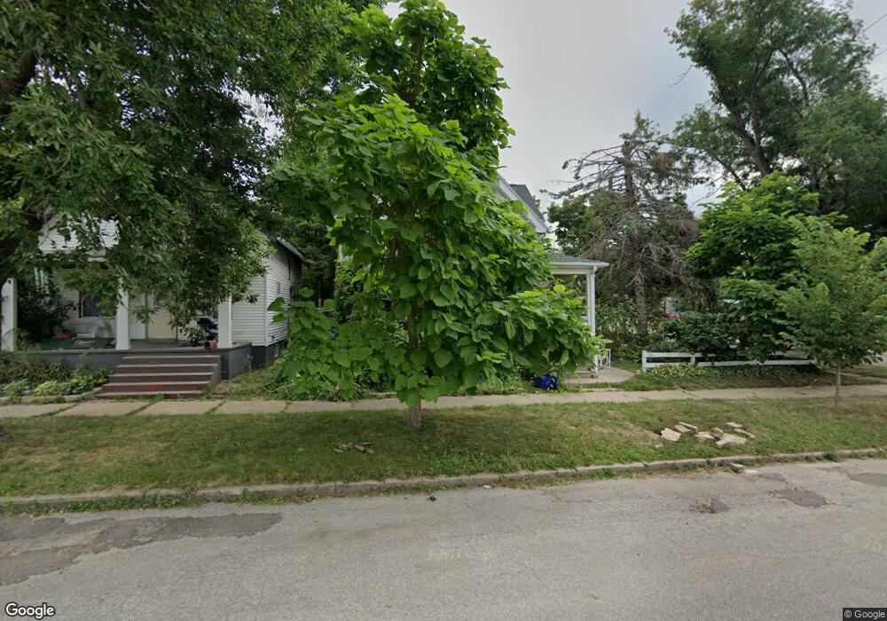 926 5th St SE, Cedar Rapids, IA 52401 - photo 1