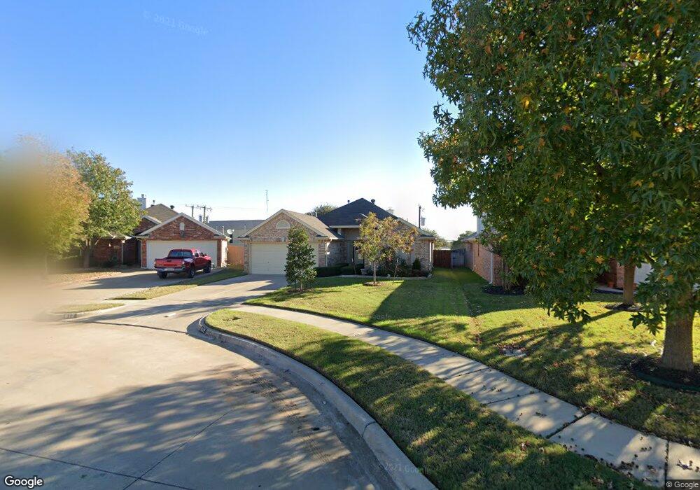 812 Chase Cir, Hurst, TX 76053 - photo 1