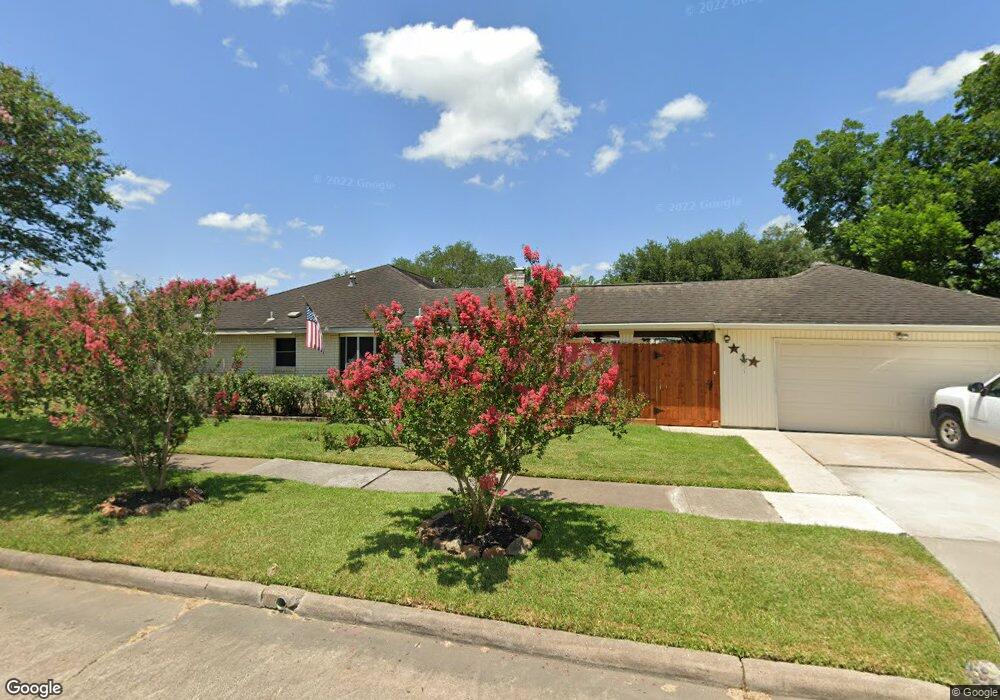 12027 Kirkway Dr, Houston, TX 77089 - photo 1