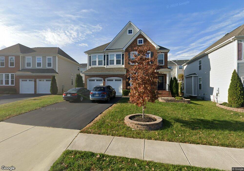 42261 Lancaster Woods Square, Chantilly, VA 20152 - photo 1