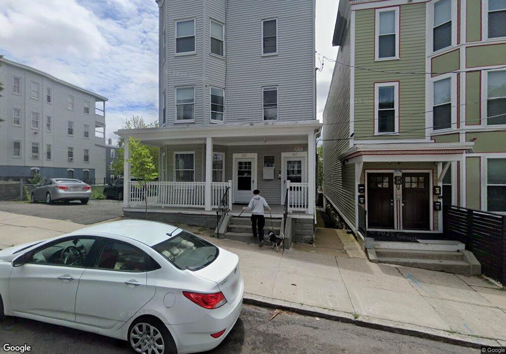 61 Bellingham St unit 3,1, Chelsea, MA 02150 - photo 1