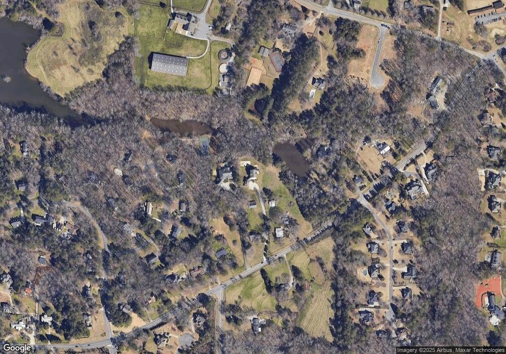 551 Cox Rd, Roswell, GA 30075 - photo 1