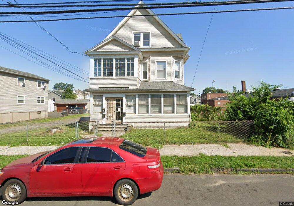 326 Charles St unit 328, Bridgeport, CT 06606 - photo 1