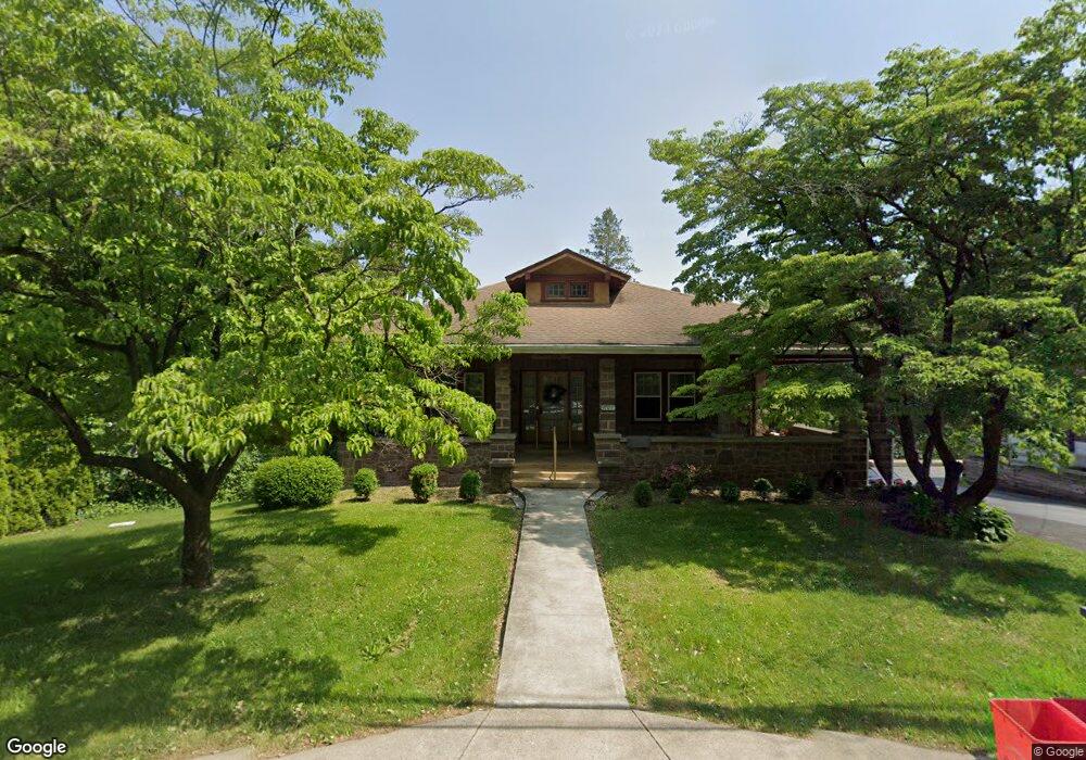 1105 E Schuylkill Rd, Pottstown, PA 19465 - photo 1