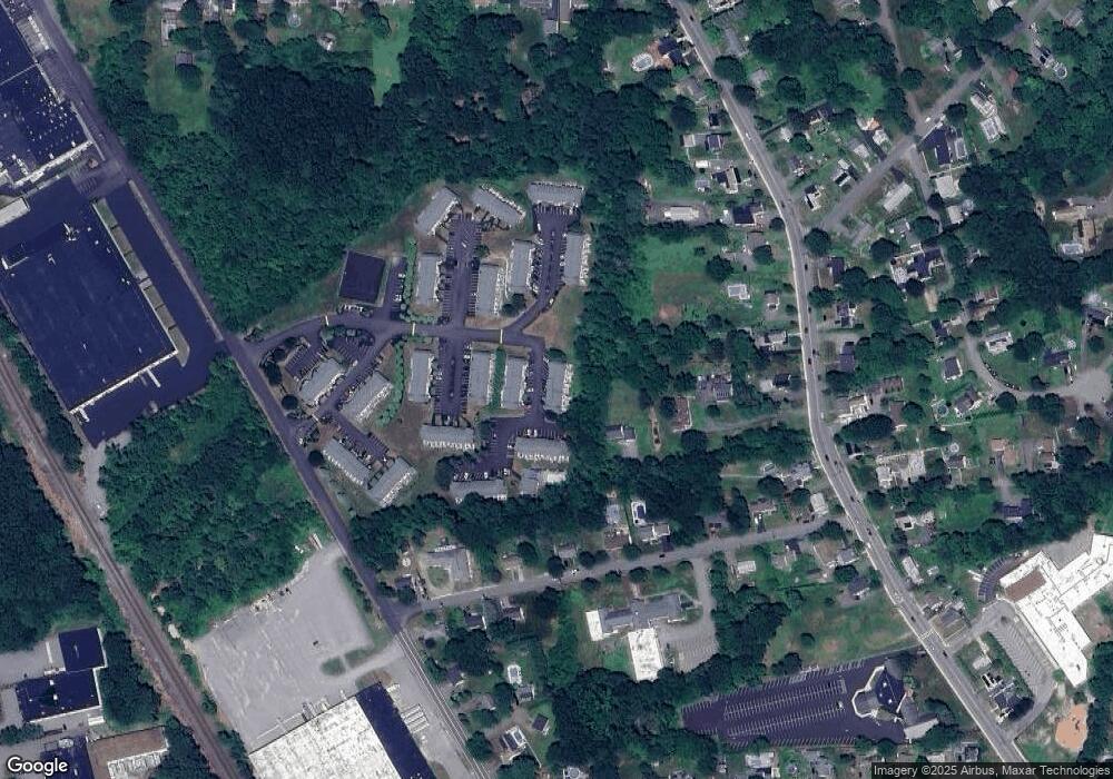 61 Fox Meadow Rd unit H, Leominster, MA 01453 - photo 1