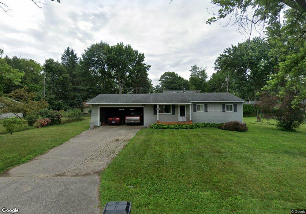 4075 Maple Blvd, West Bloomfield, MI 48323 - photo 1